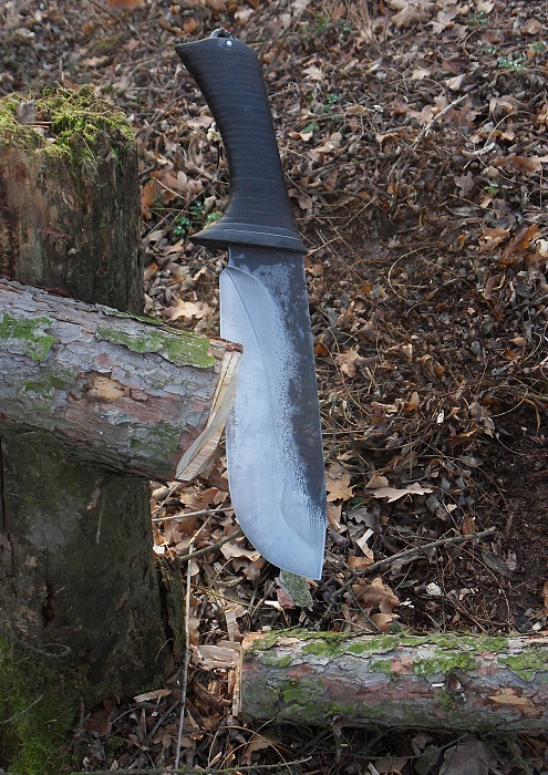 Custom Handmade Knives - Tomas Rucker